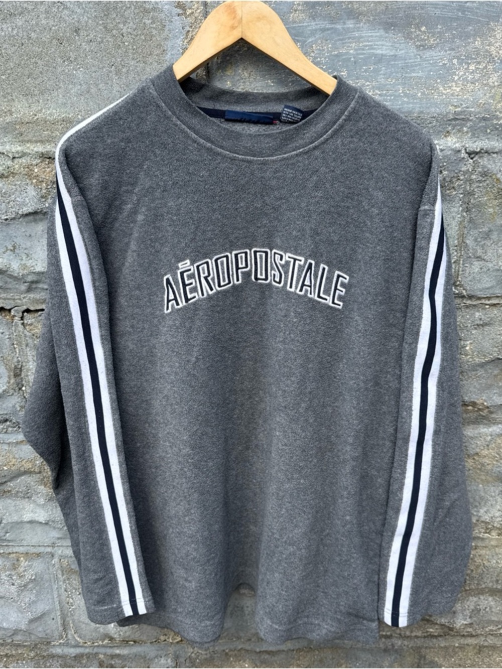 Vintage Y2K Aeropostale Fleece Sweatshirt Large Pullover Skate Surf Panel 2000s